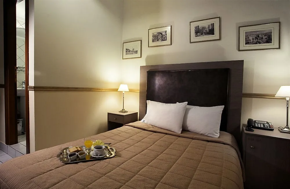 **  Tourist Hotel Salonicco Grecia