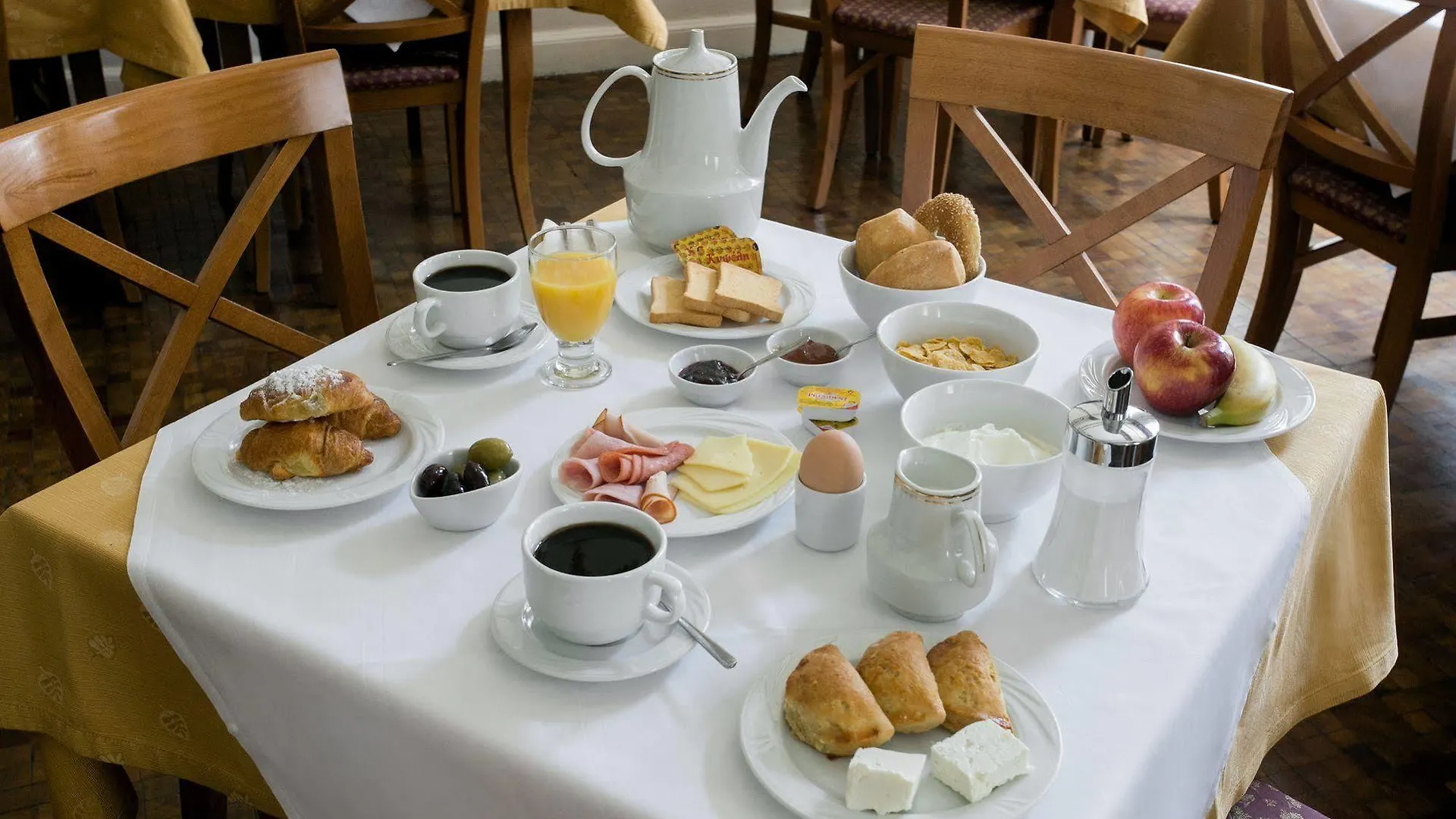 Tourist Hotel Salonicco 2*,